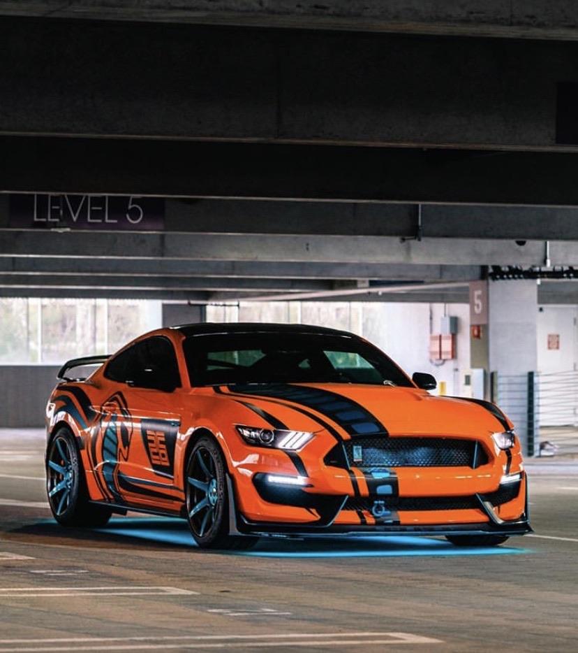 UnderGlowX The Best LED UnderBody Kit ONEUPLIGHTING Oneuplighting